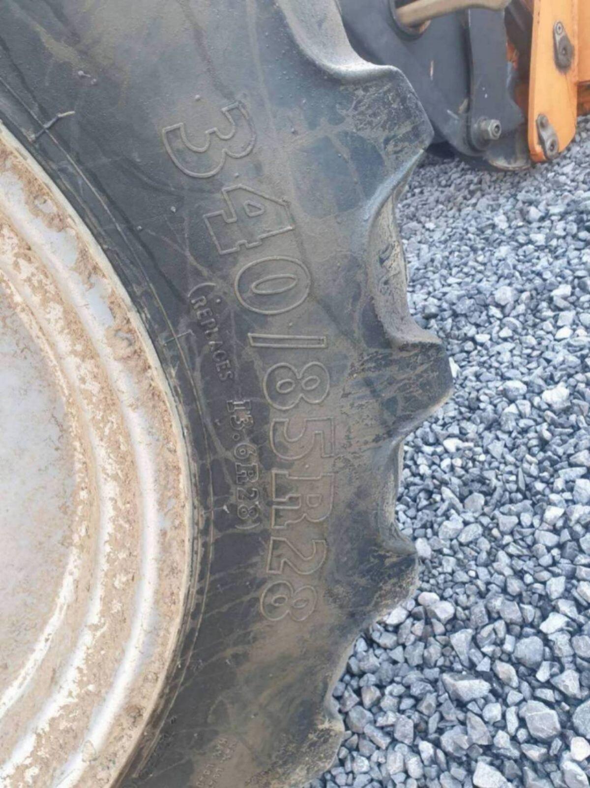 Verkaufe Reifen 340/85 R28 2