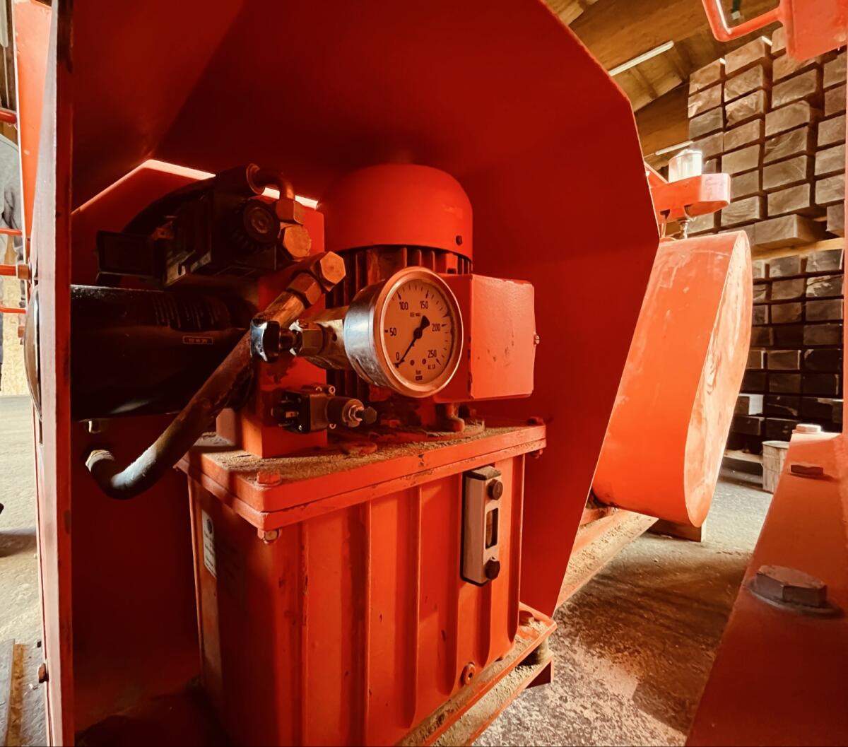 Mawera Hacker Holzzerkleinerungsmaschine RZM200 2