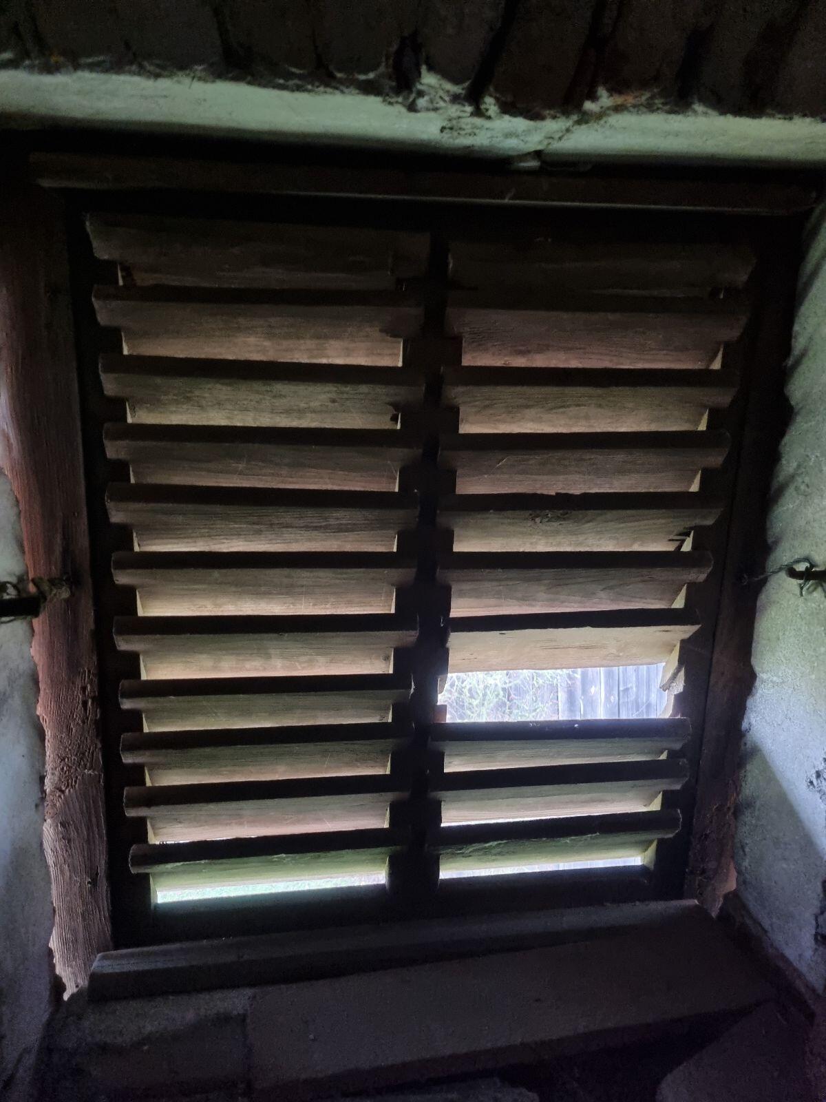 Fensterläden Heuboden 3