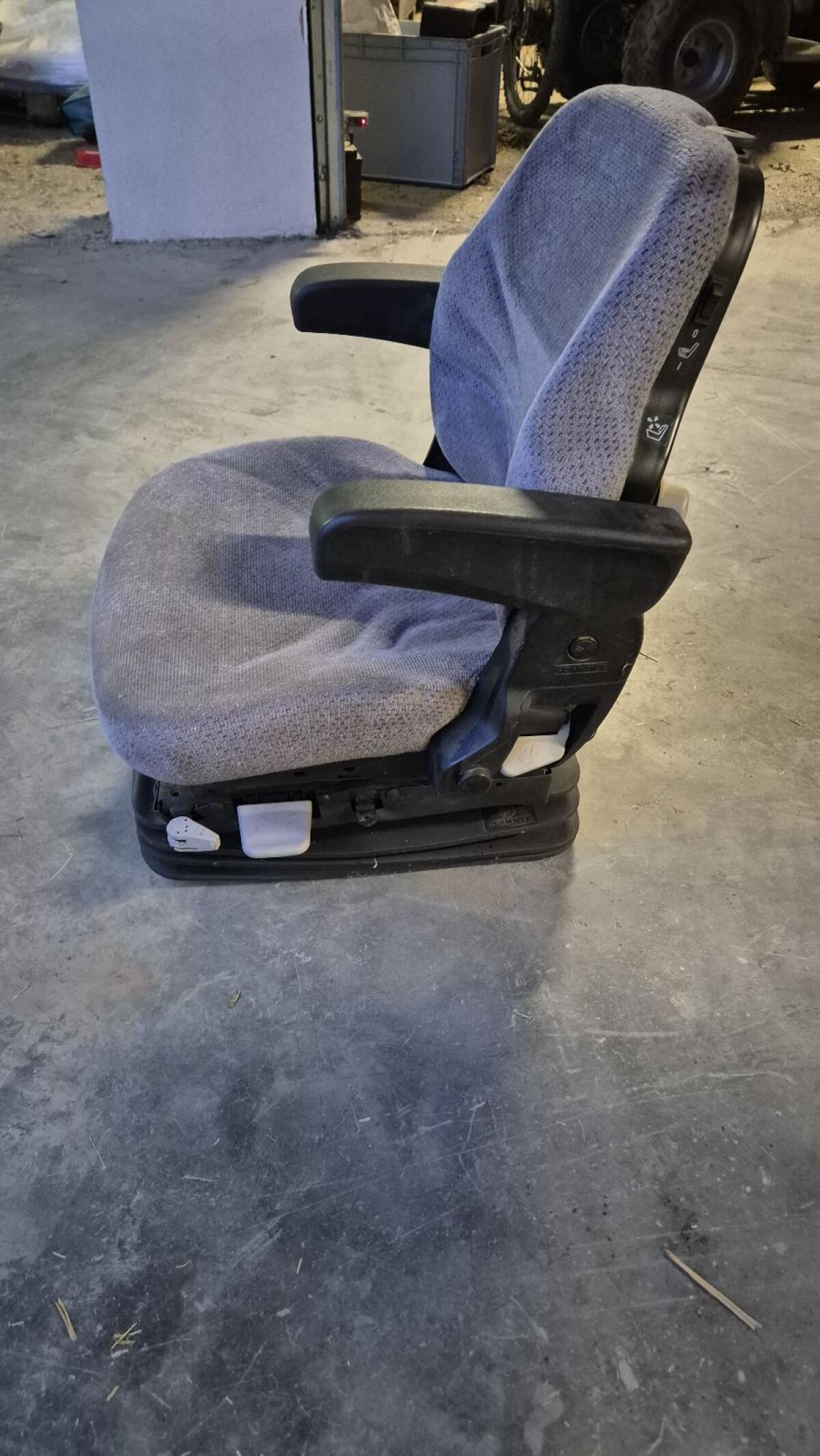 Verkaufe Grammer Traktorsitz 2