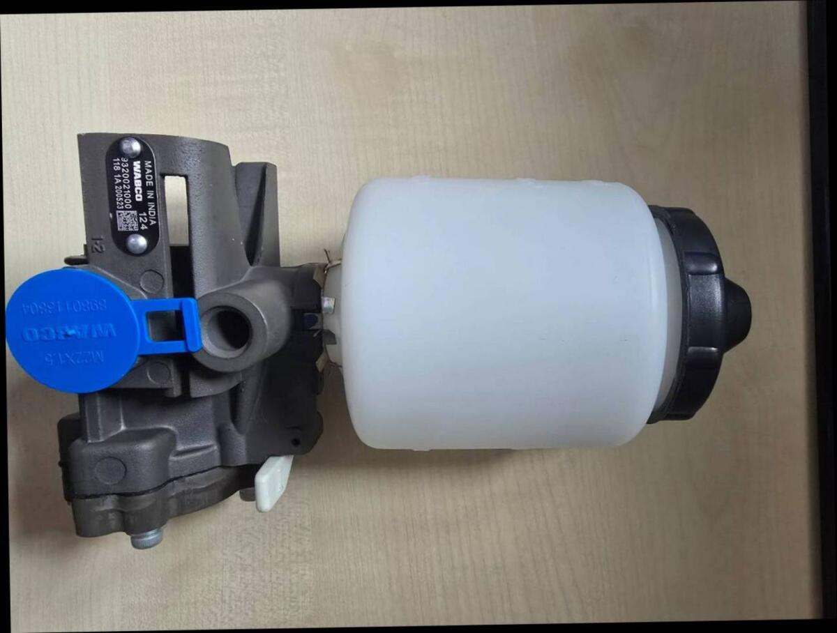 Neue WABCO Frostschutzpumpe 0,5 cm³, 9320021000 2