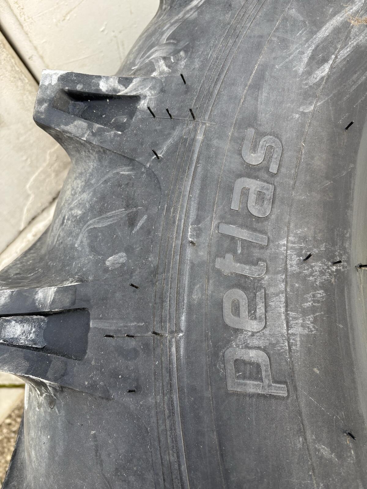 Reifen 18.4-26 Petlas Steyr 8160 vorne 3