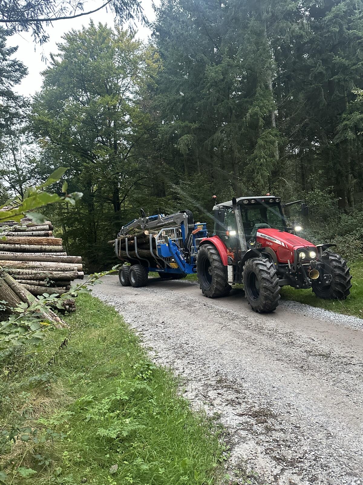 Massey Ferguson 5435 2