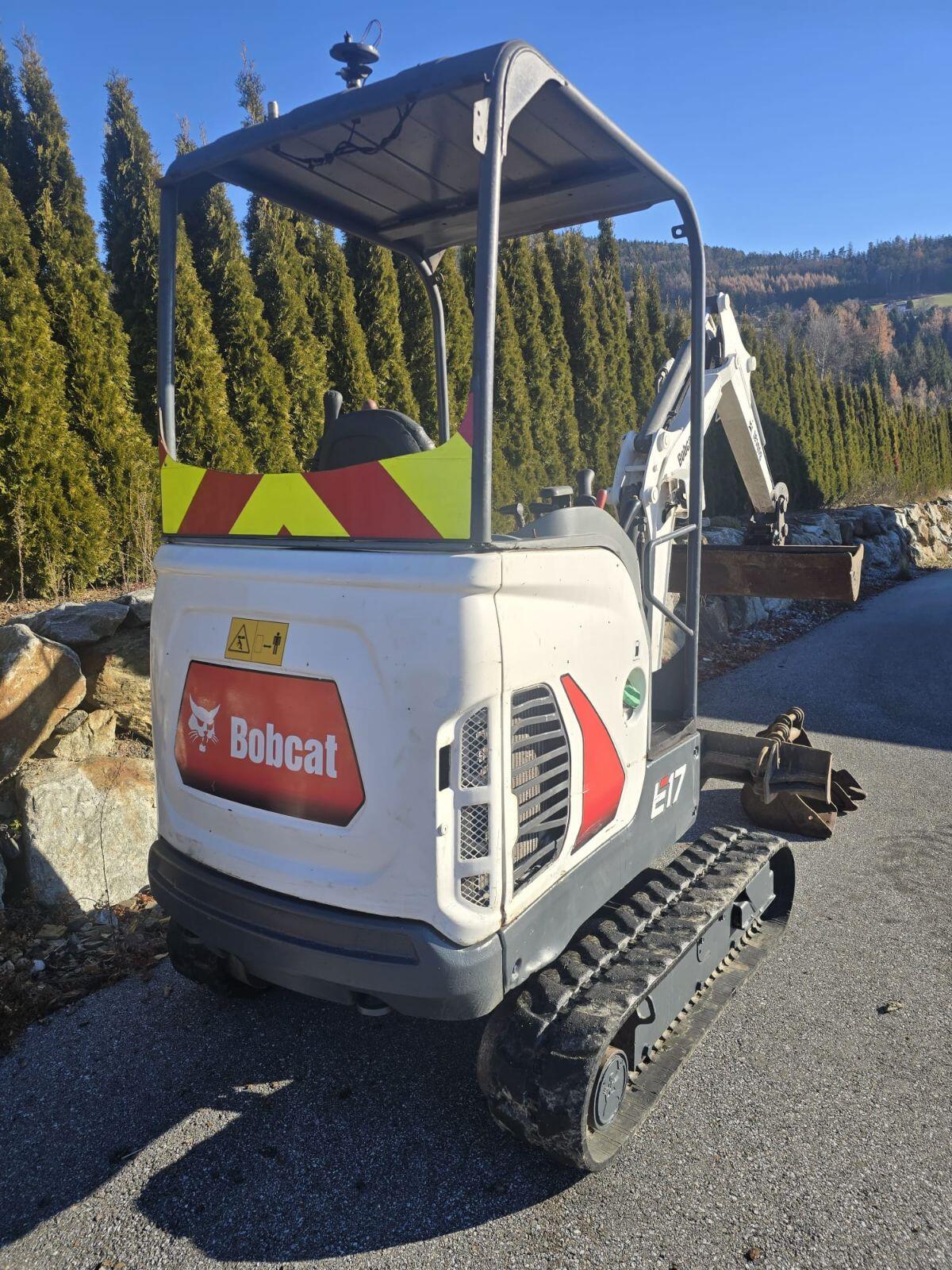 Bobcat E17 3