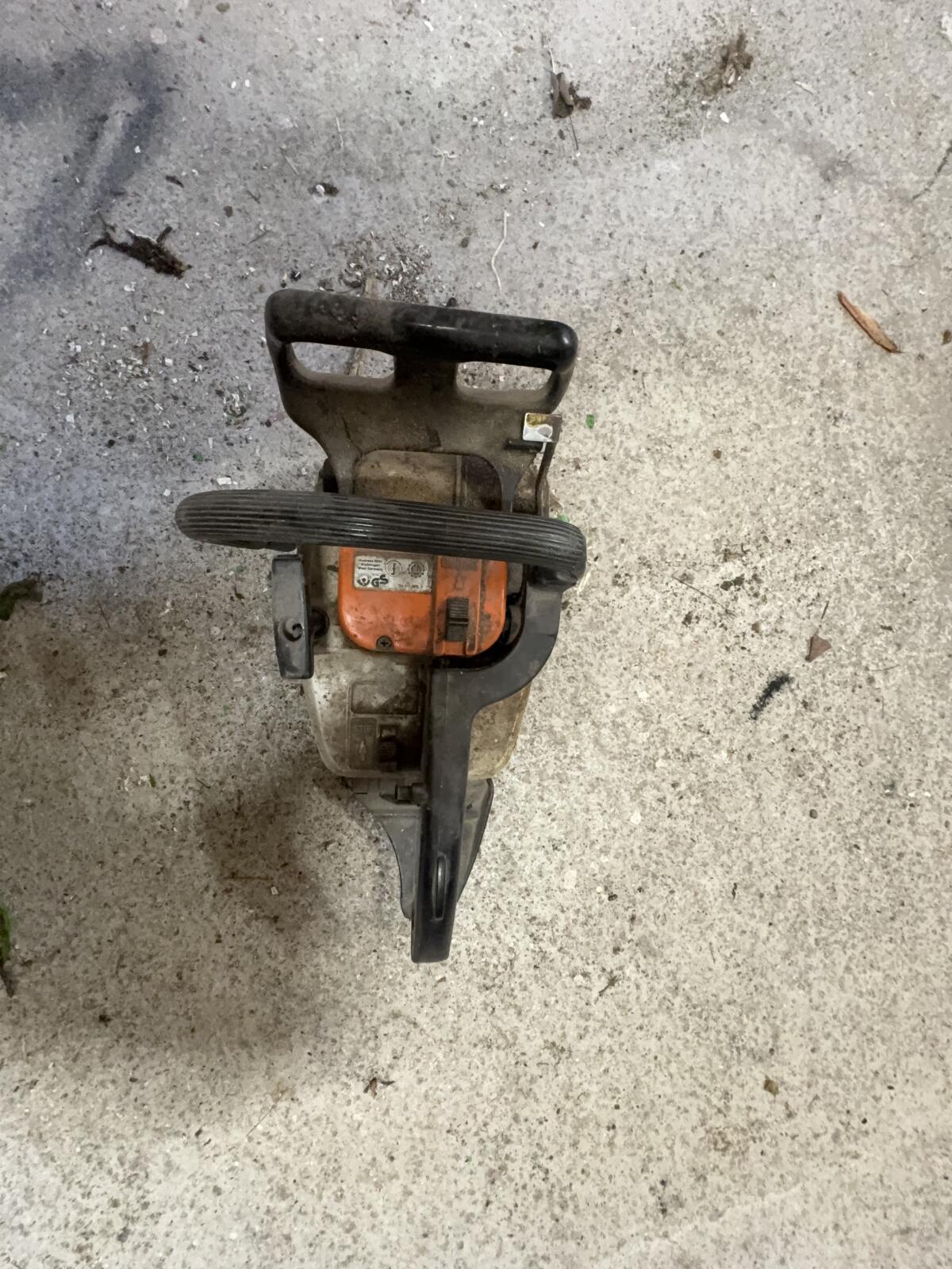 Stihl Motorsäge 011AV 2