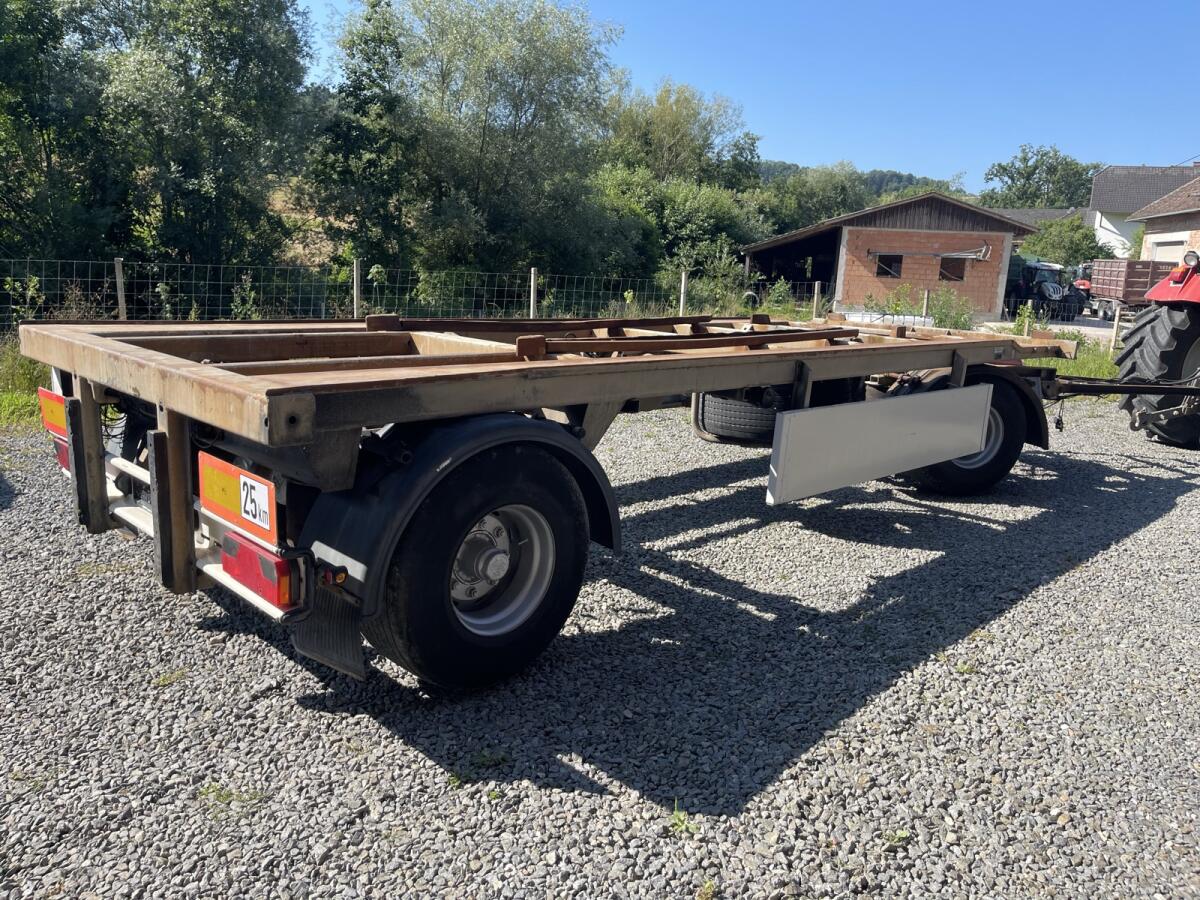 Anhänger für Abrollcontainer 2