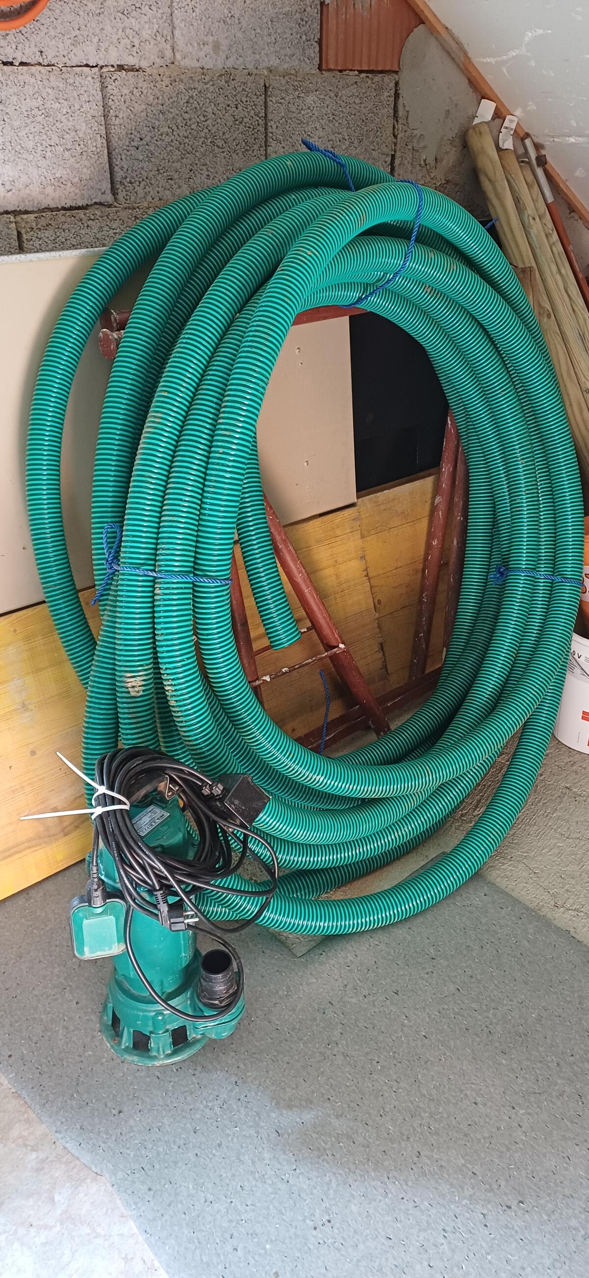 Fäkalienpumpe mit Schlauch 5/4 3