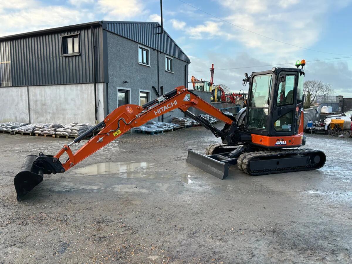 Hitachi ZX48U-6 3