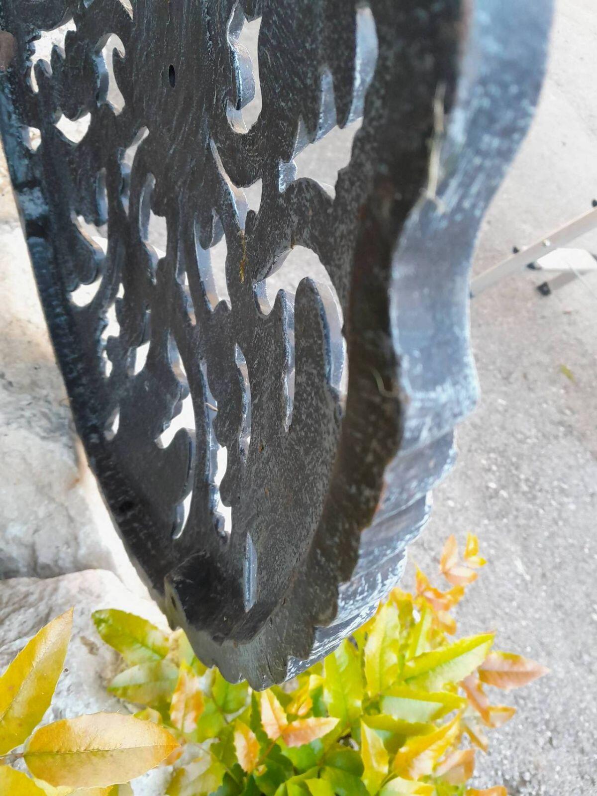 Massive eiserne Wanddeko 2