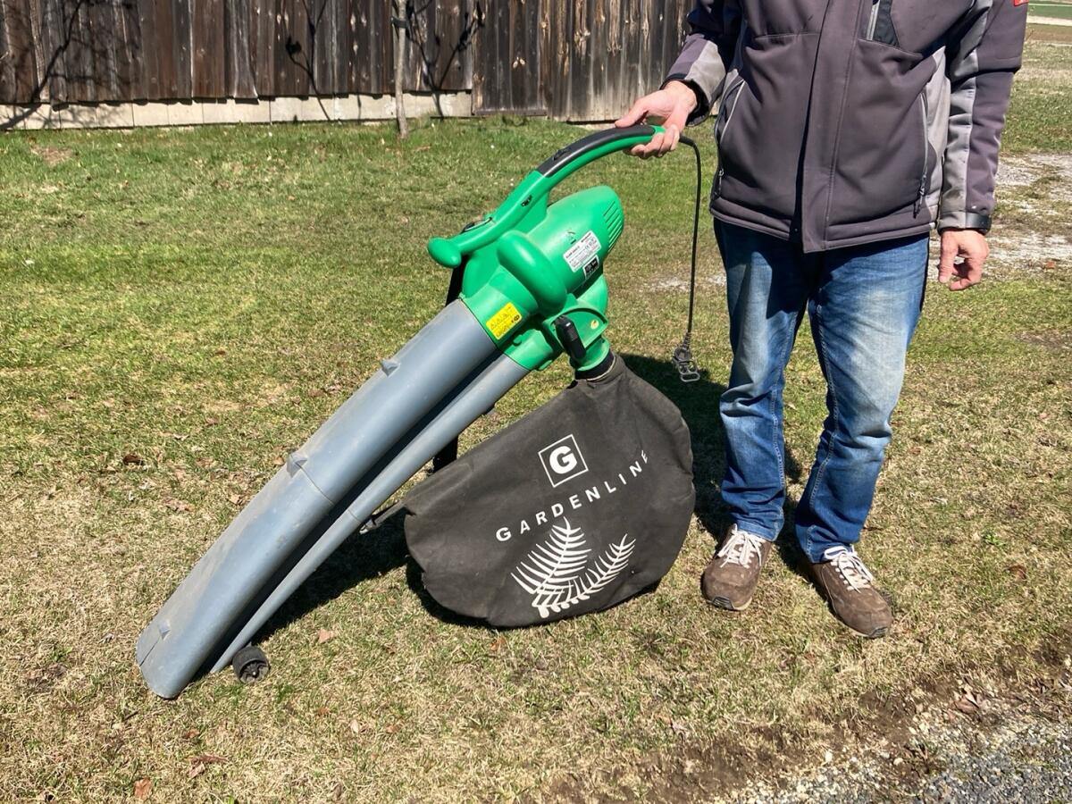 Laubsauger-Bläser 2