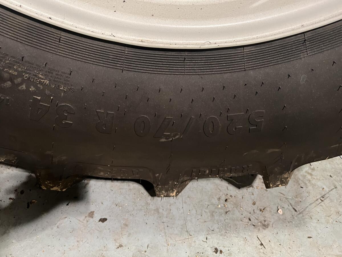 520/70R34 Mitas AC70C 2