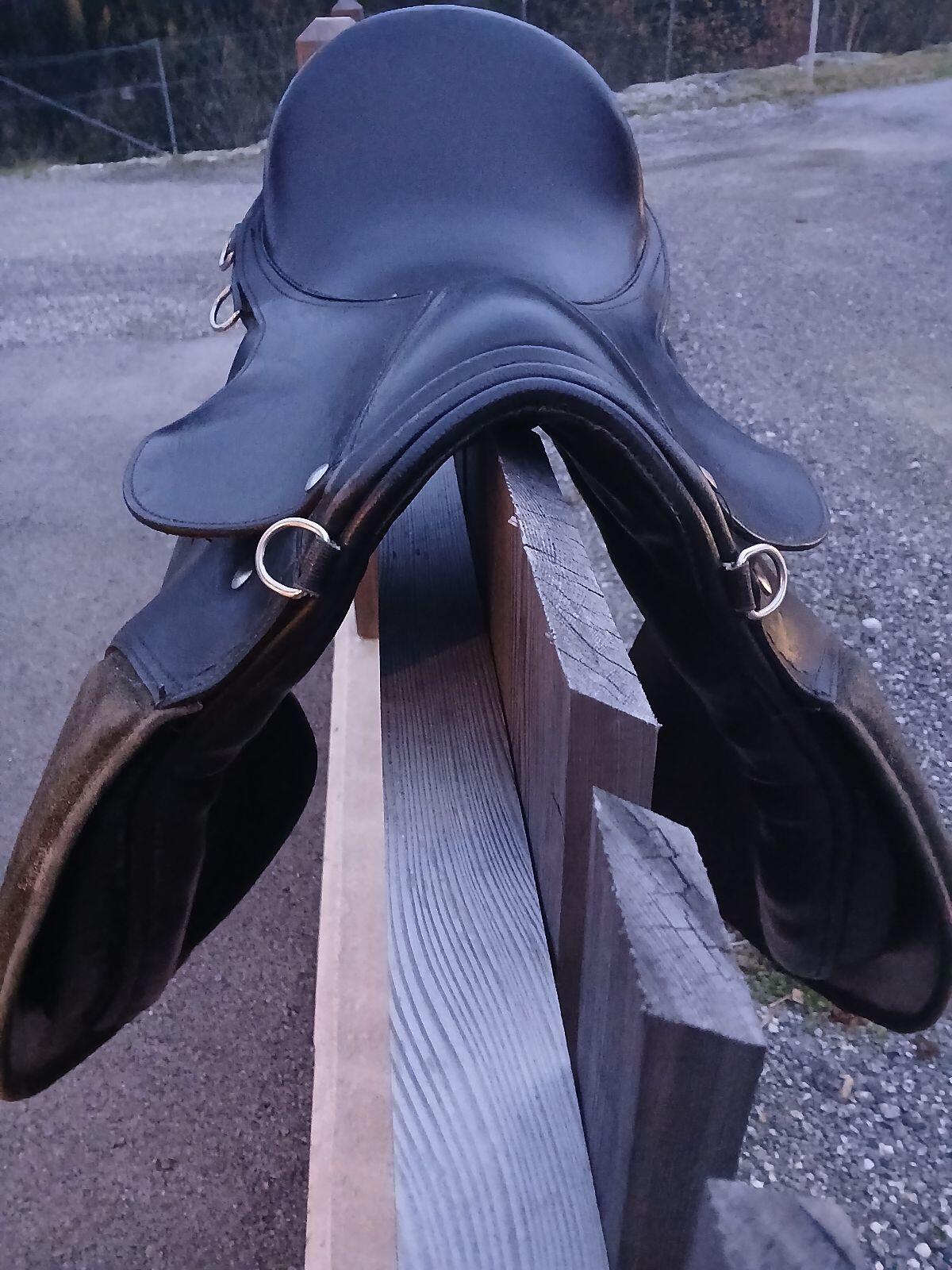 VS Sattel 17,5 Zoll 2