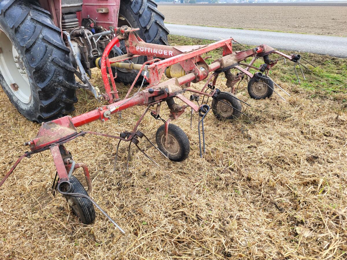 Kreiselheuer Pöttinger ZK 441 2