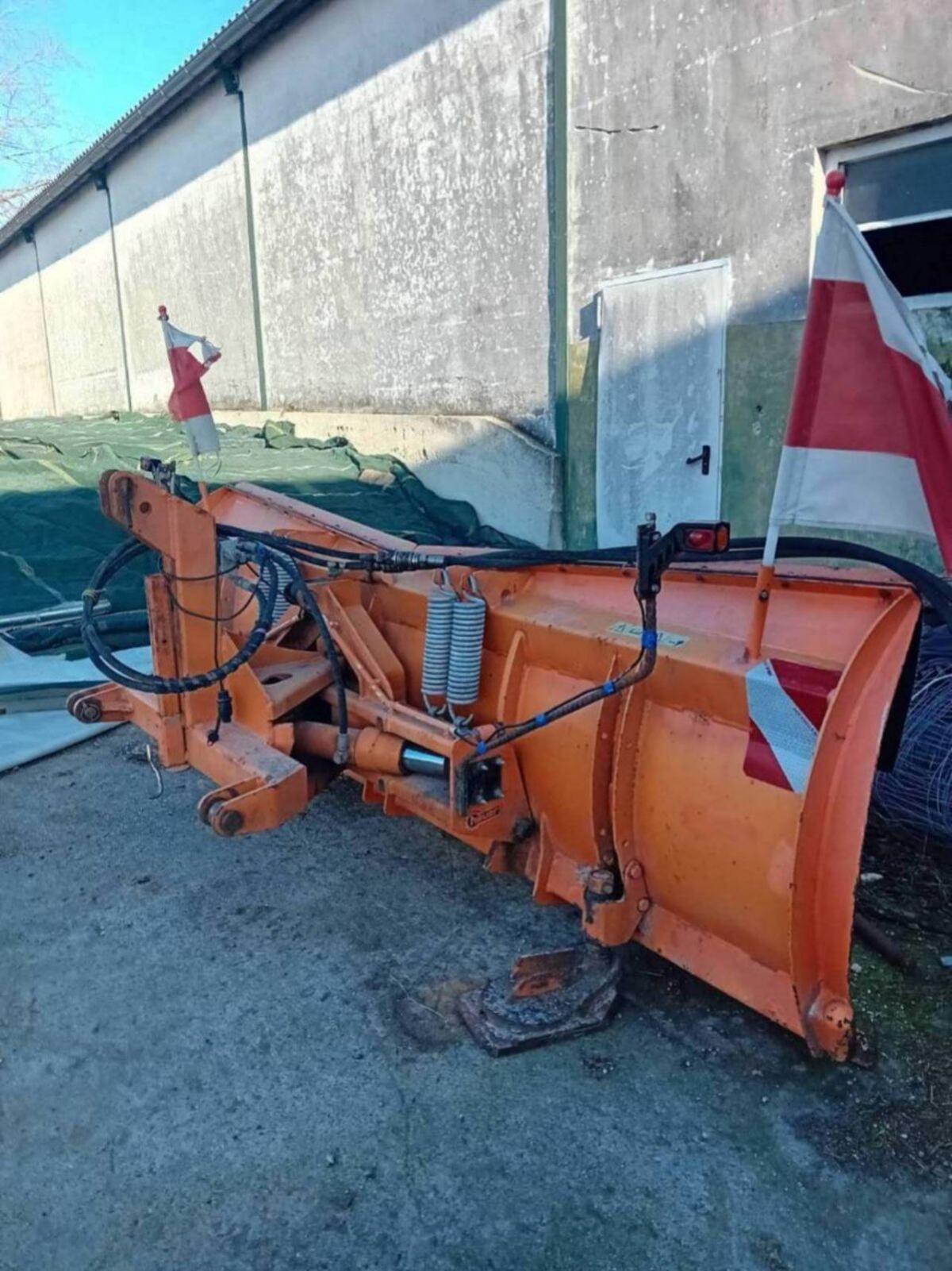 Schneeschild Hauer HS 280 2