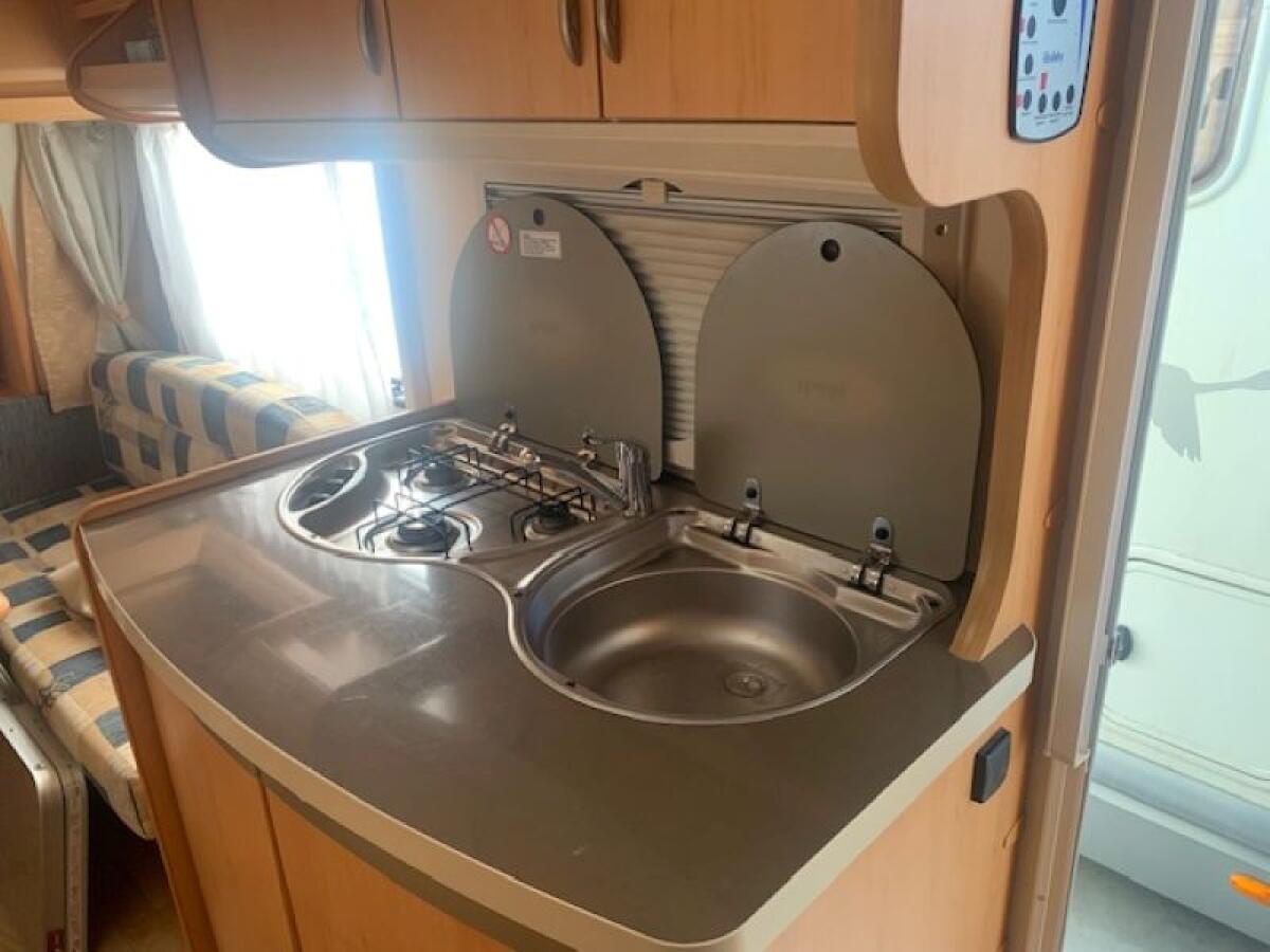 Roulotte Hobby de Luxe 6 m 3