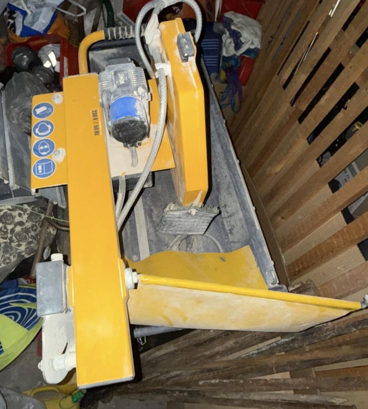 CEDIMA Nassschneide-Tisch in sehr gutem Zustand 3