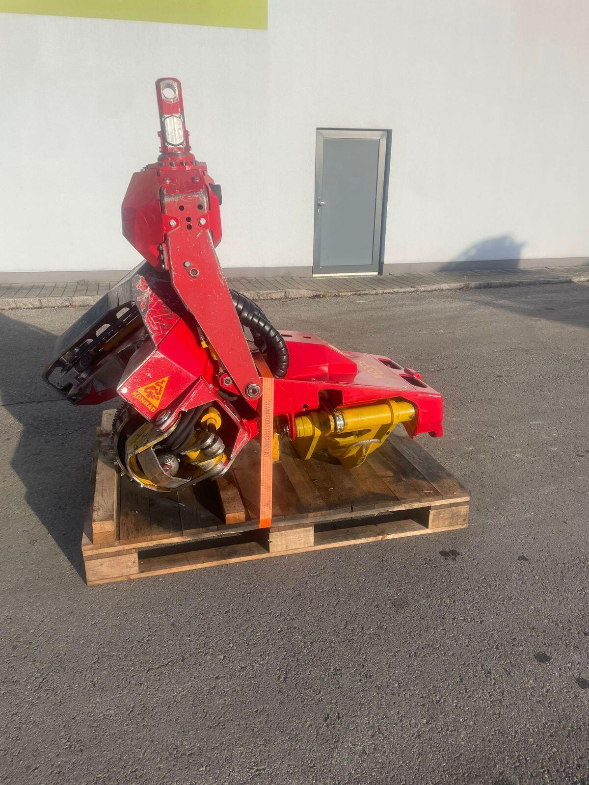 Harvesterkopf Woody WH 60-1 mit Zopfsäge 2