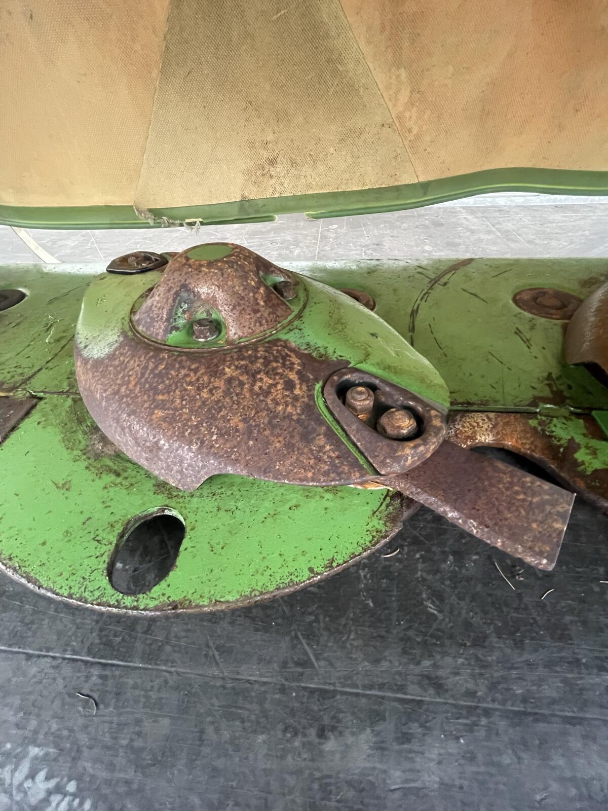 Krone Easy Cut F 320 M Mähwerk 3