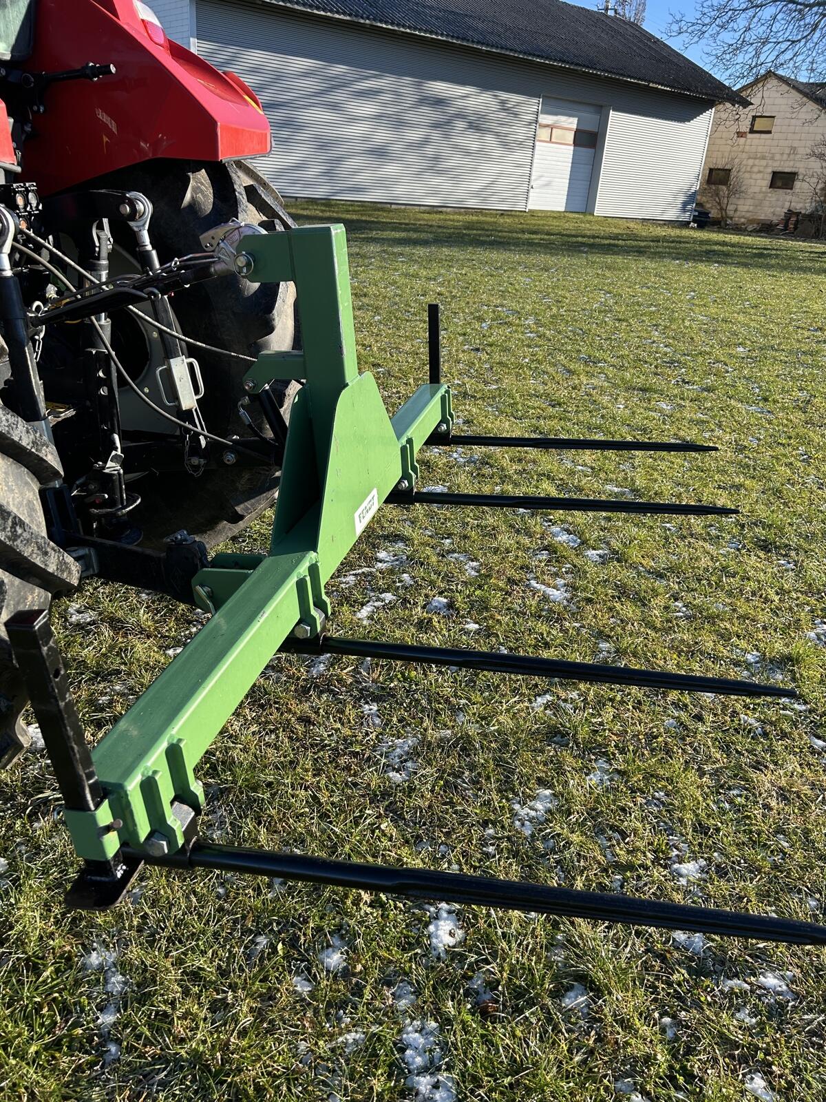 Ballenspieß hydr. Ballentransporter 2