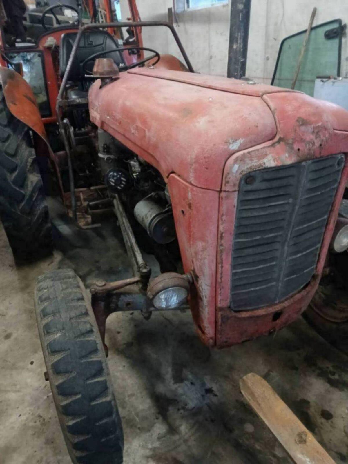Massey Ferguson 35X 2