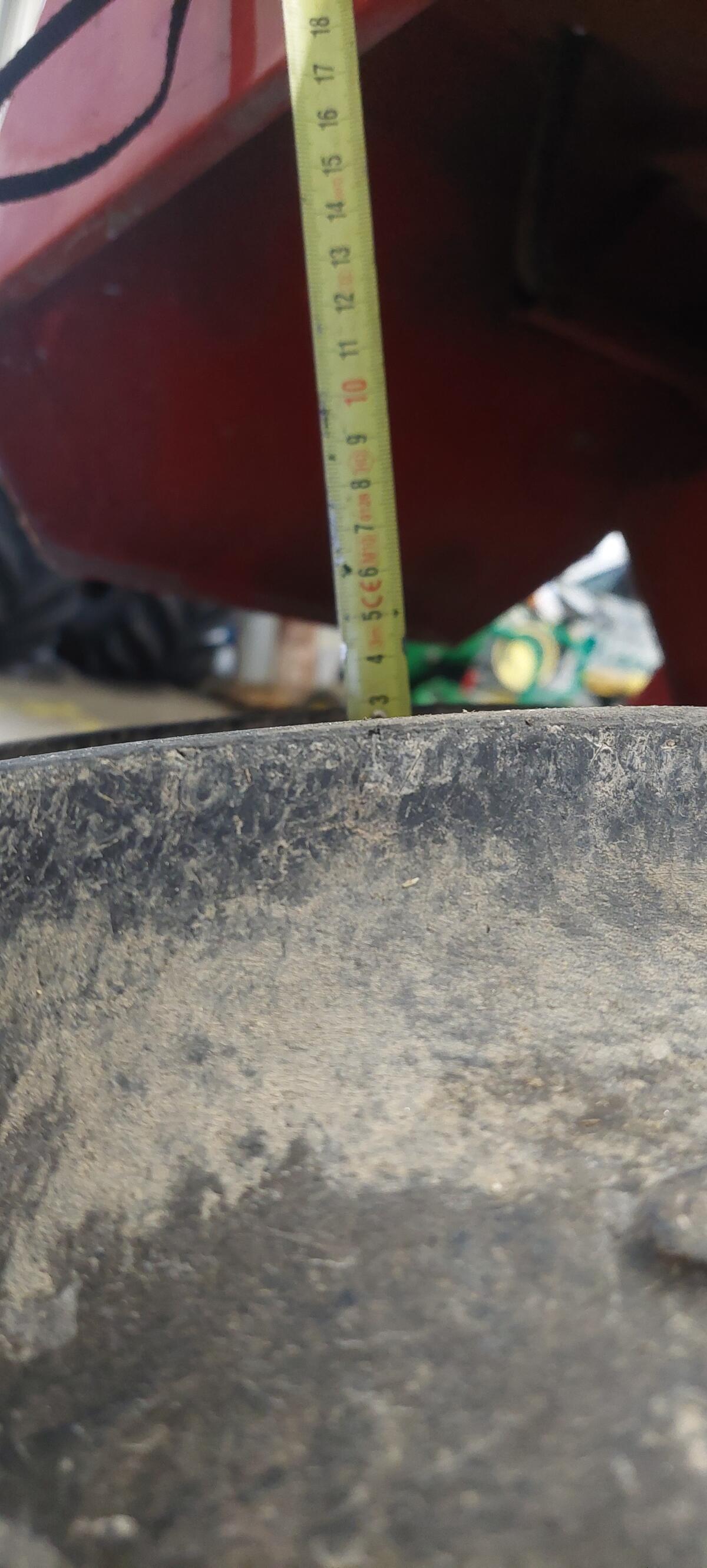 540/65R30 Kleber Reifen 2