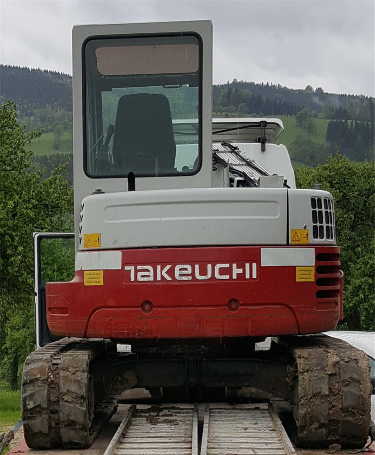 Takeuchi TB180FR 2
