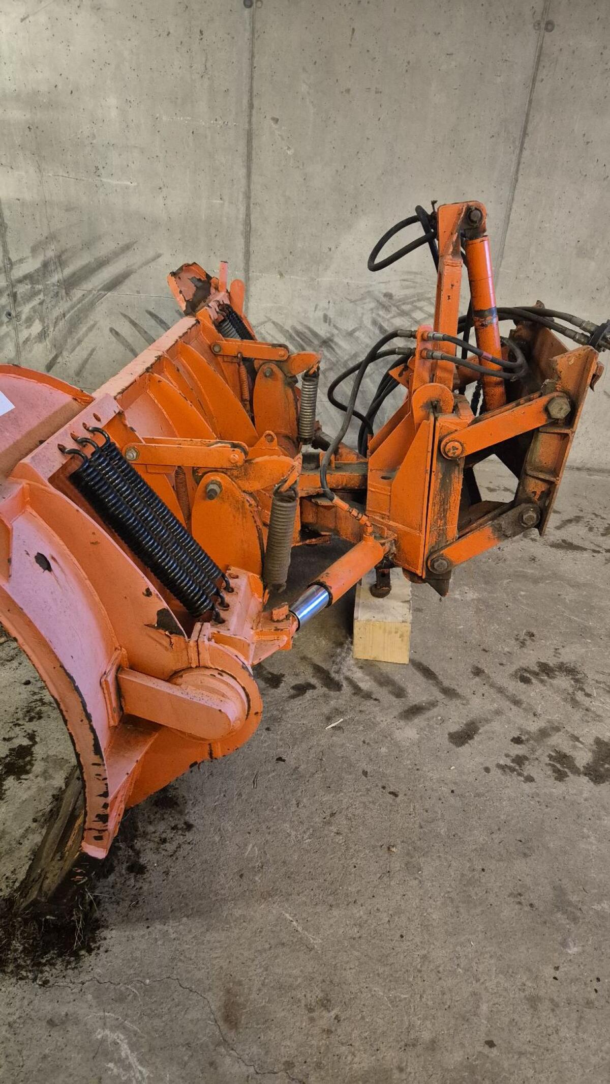 Kronberg Schneepflug 270 2