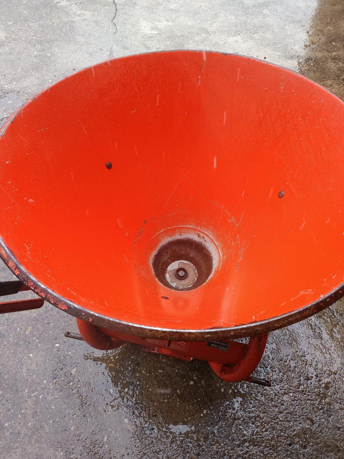 Düngerstreuer Splitstreuer 3