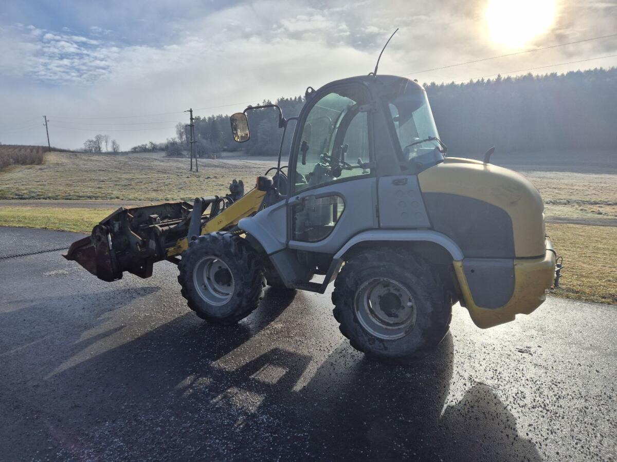 Radlader, Hoflader 3