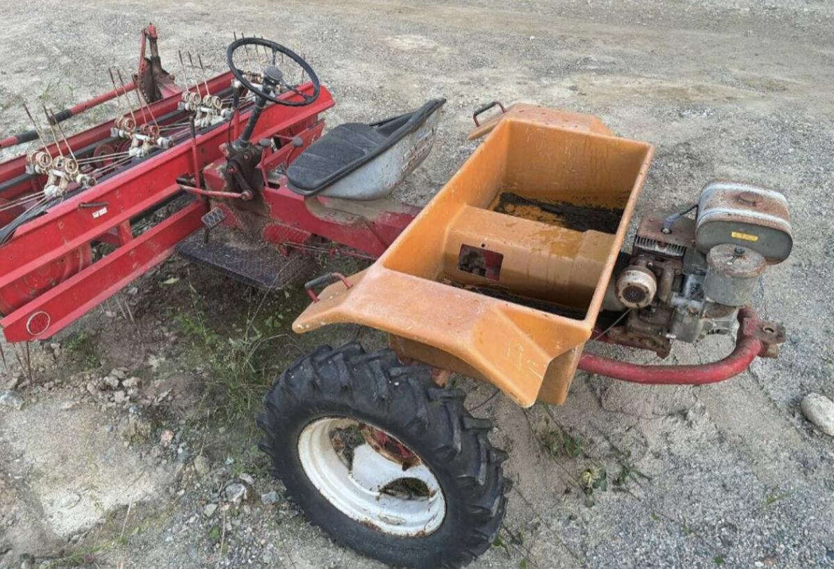 Heuraupe Pöttinger 290 2