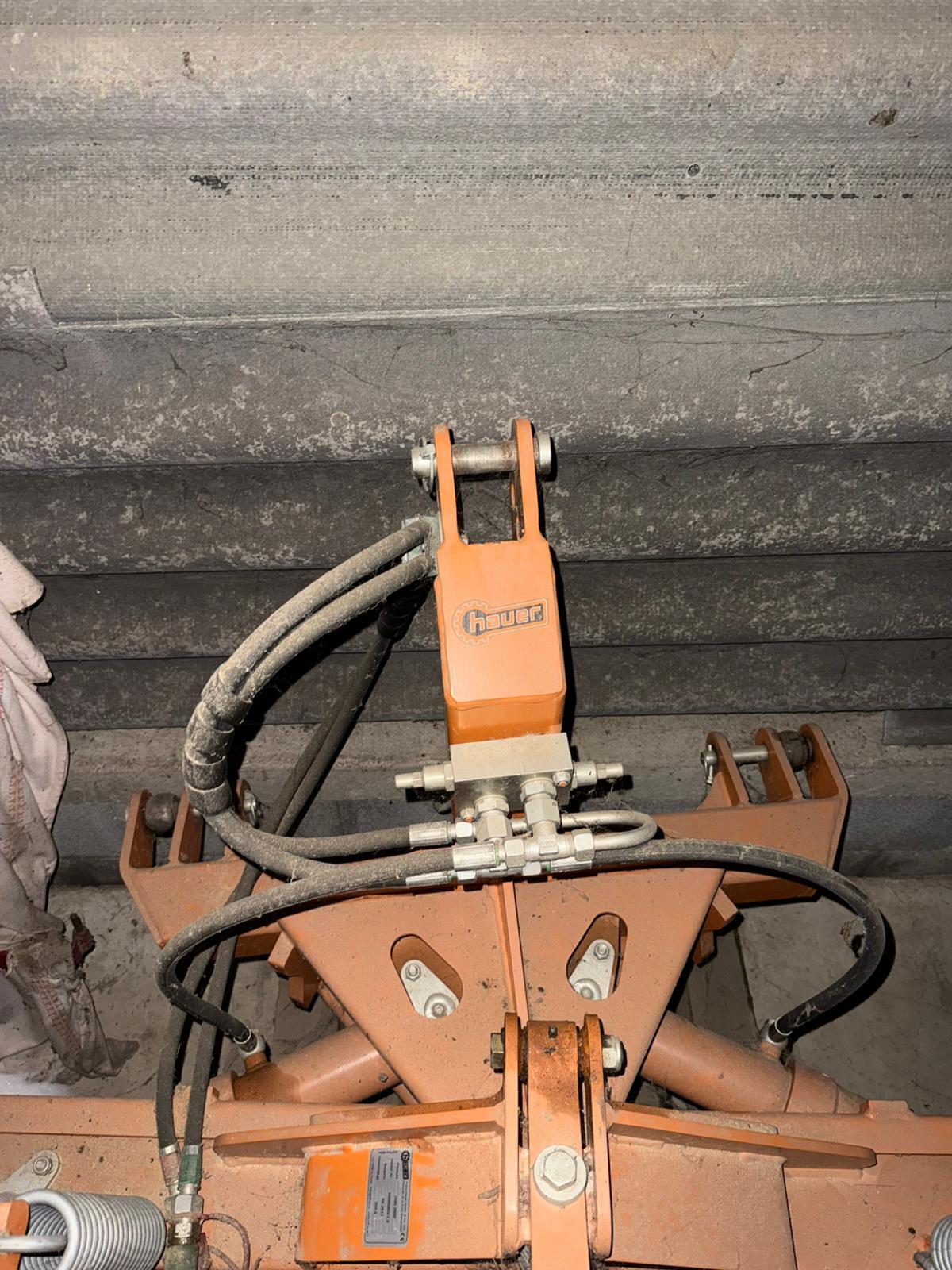 Verkaufe Schneepflug 2