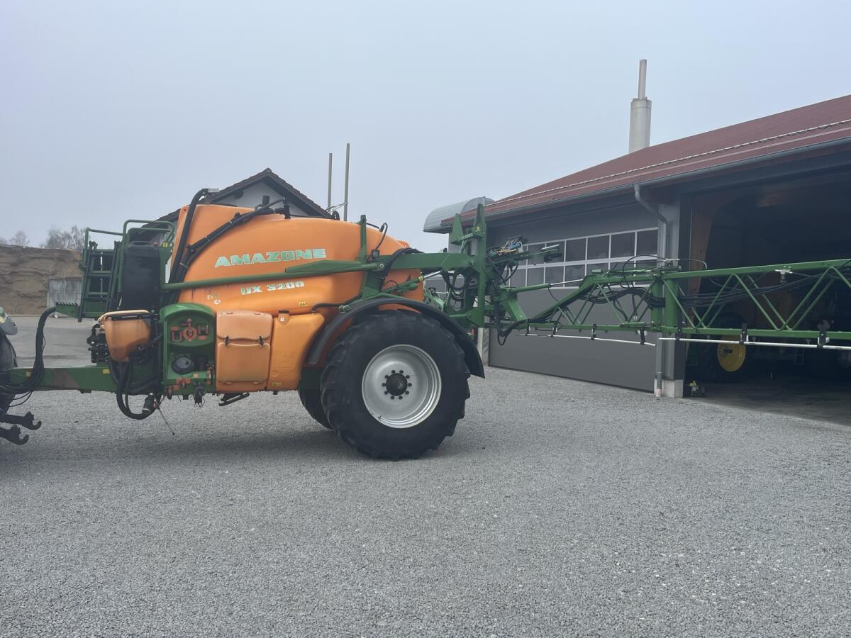 Amazone Spritze UX5200 3