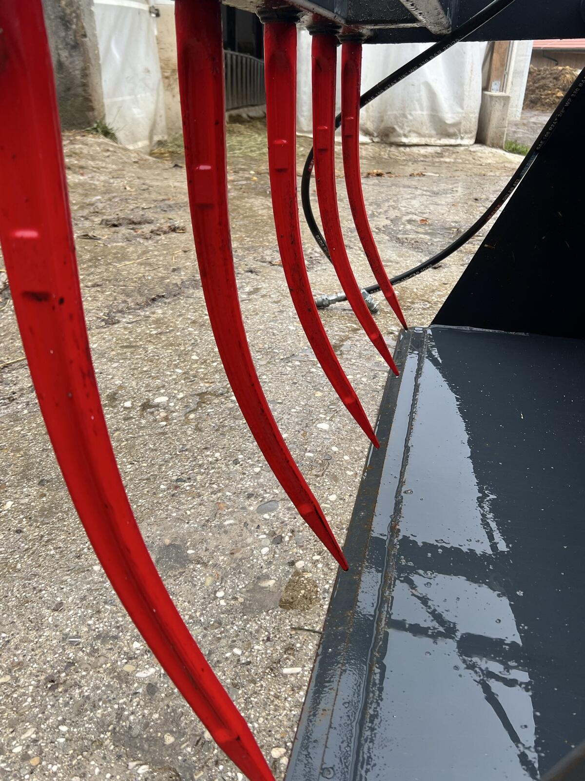 Krokodil Greifschaufel Hoftrac Hauer Frontlader 3