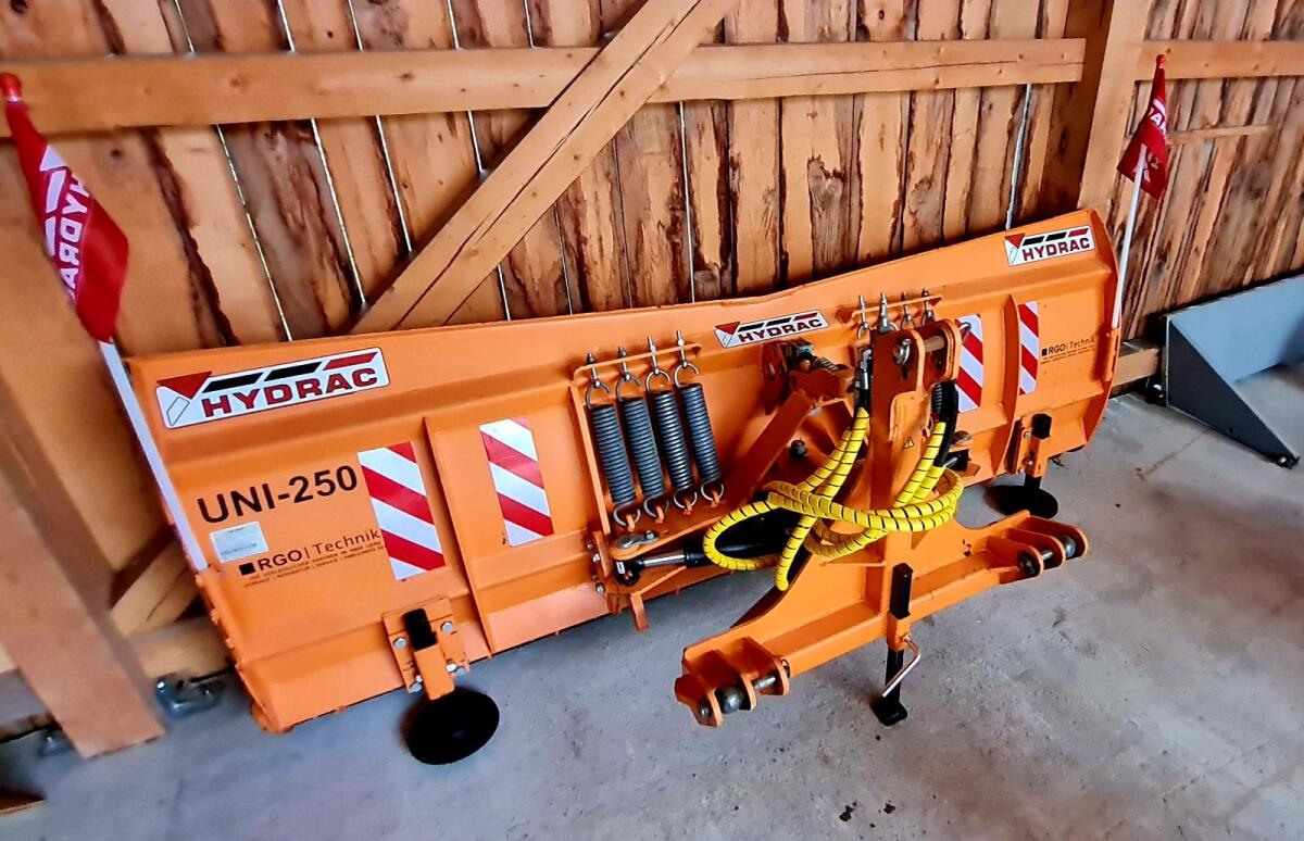 Schneepflug Hydrac 2