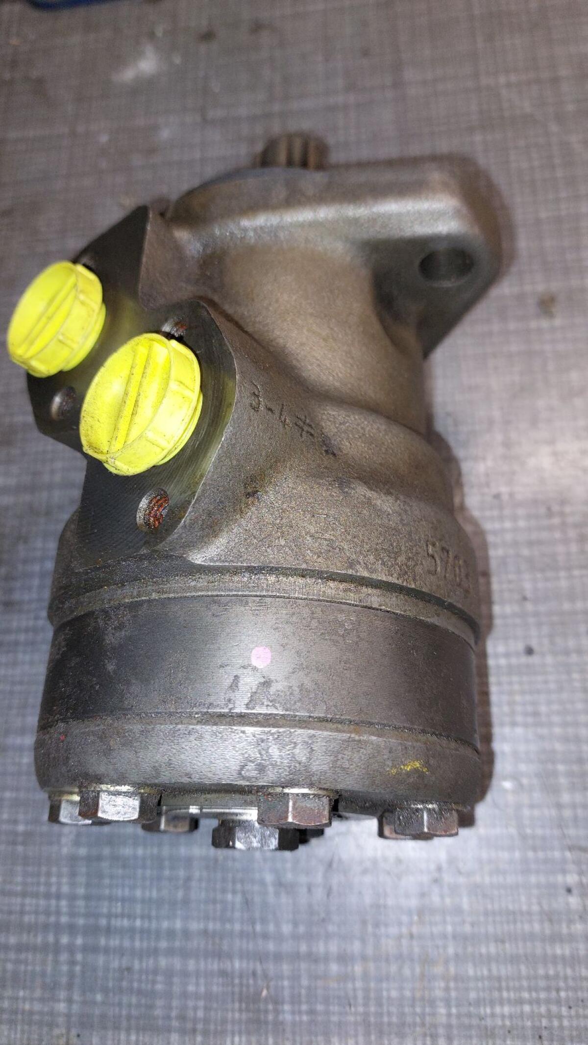 Sauer Danfoss OMR 125 NA Ölmotor Hydraulikmotor Orbitalmotor 2