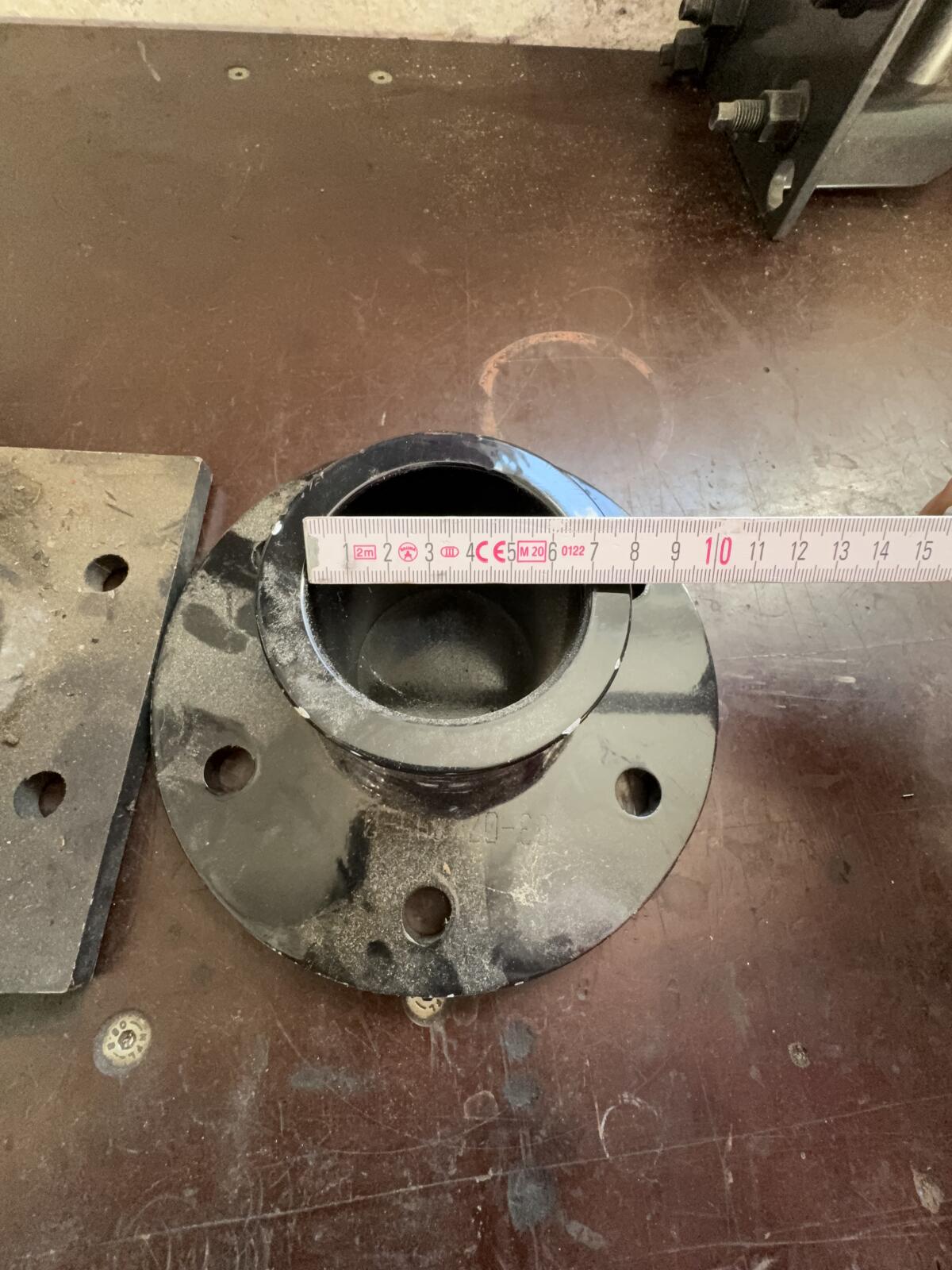 Flanschplatte für Rotatorzange 3