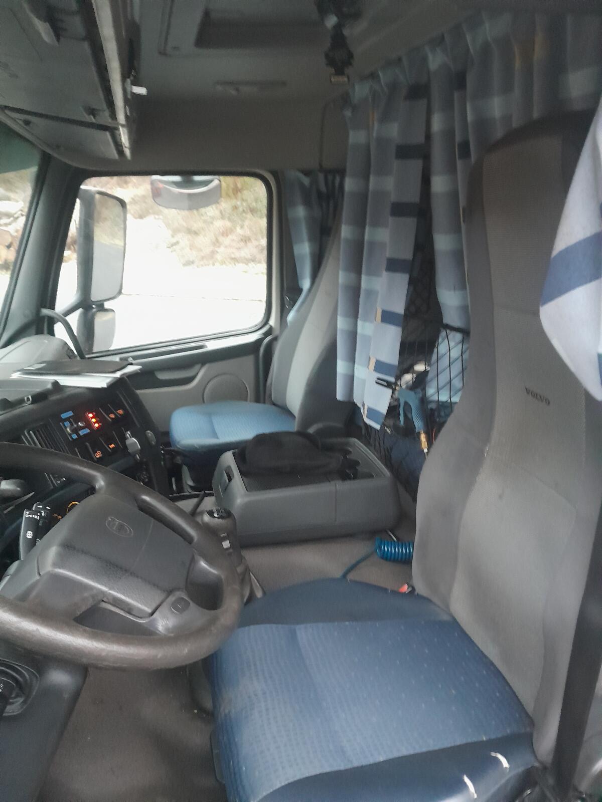 Volvo FM 440 Joab Abrollkipper 3