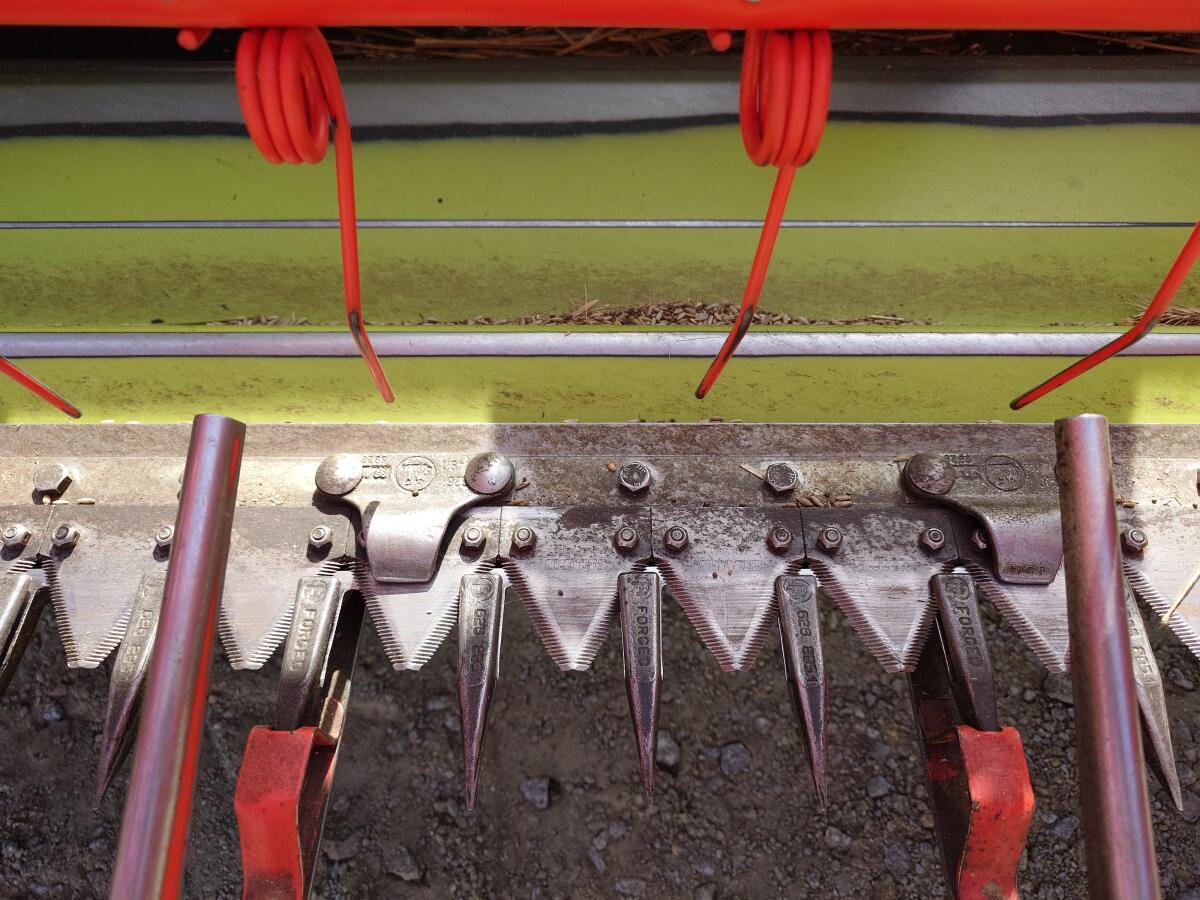 CLAAS C540 Klappschneidwerk inkl. Sonnenblumenausrüstung 2