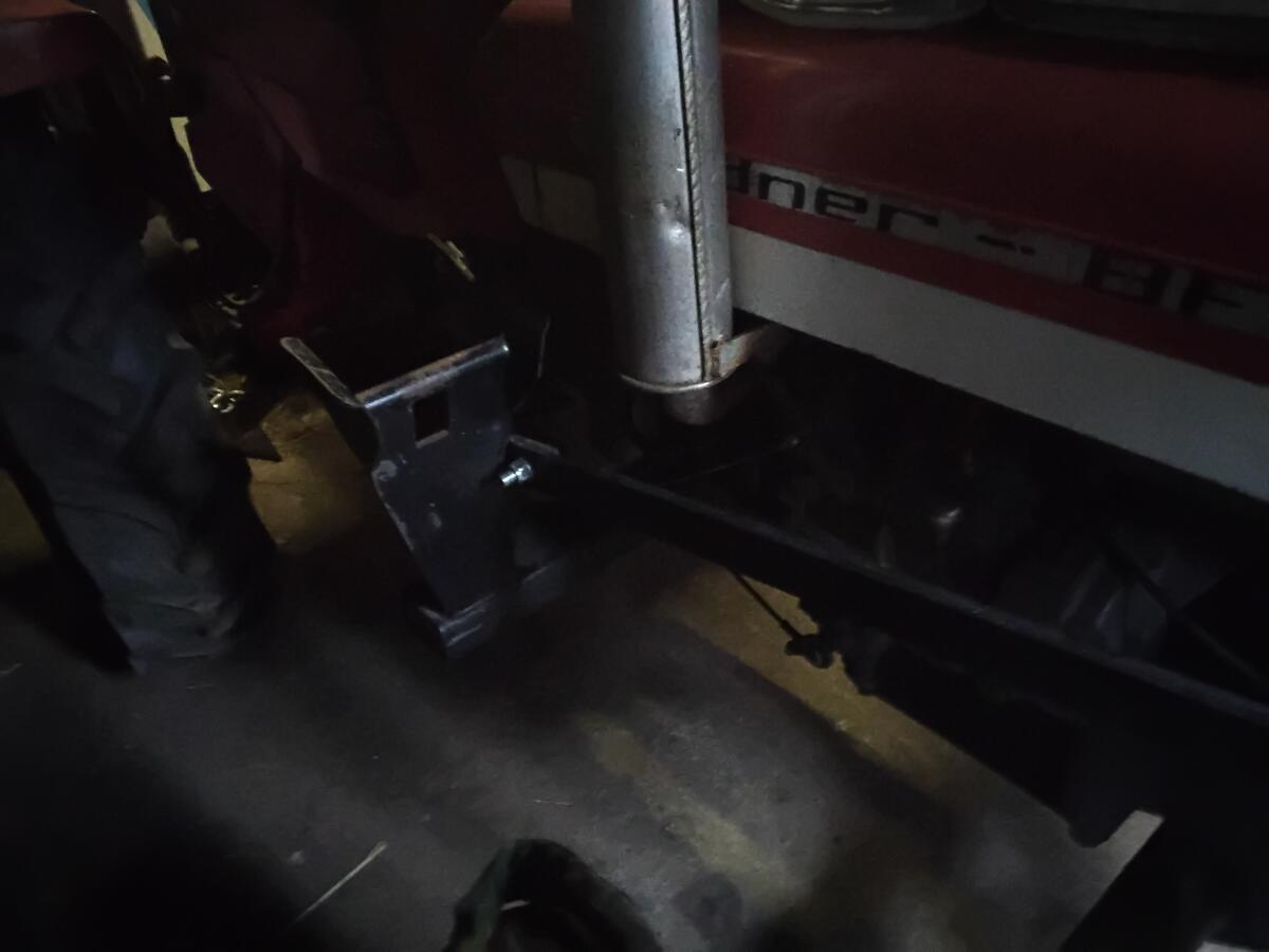 Suche Frontlader für Lindner BF 350 A 3