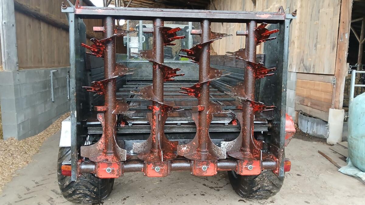 Gruber Miststreuer 2