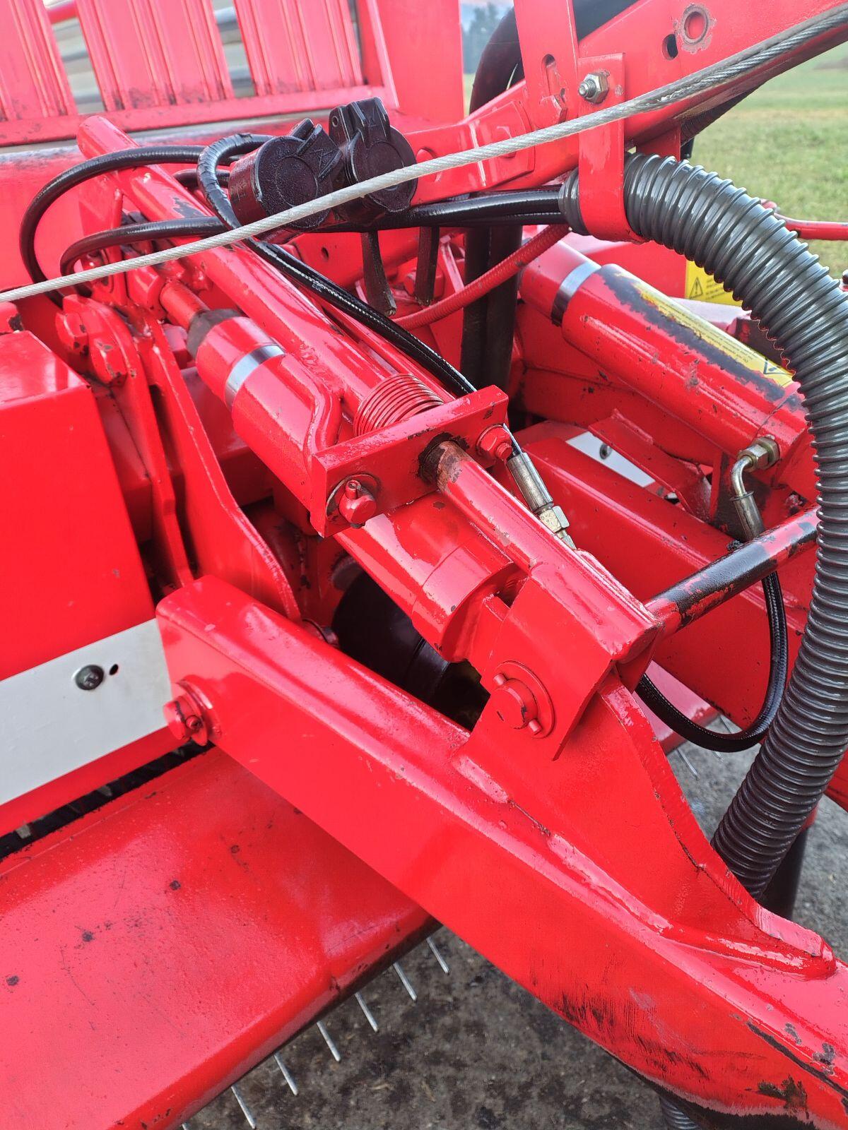 Ladewagen Pöttinger Boss 2 T 3