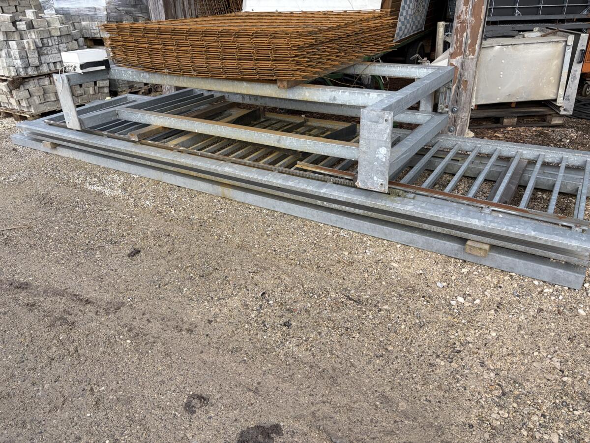 Hoftor Schiebetor Tor 3