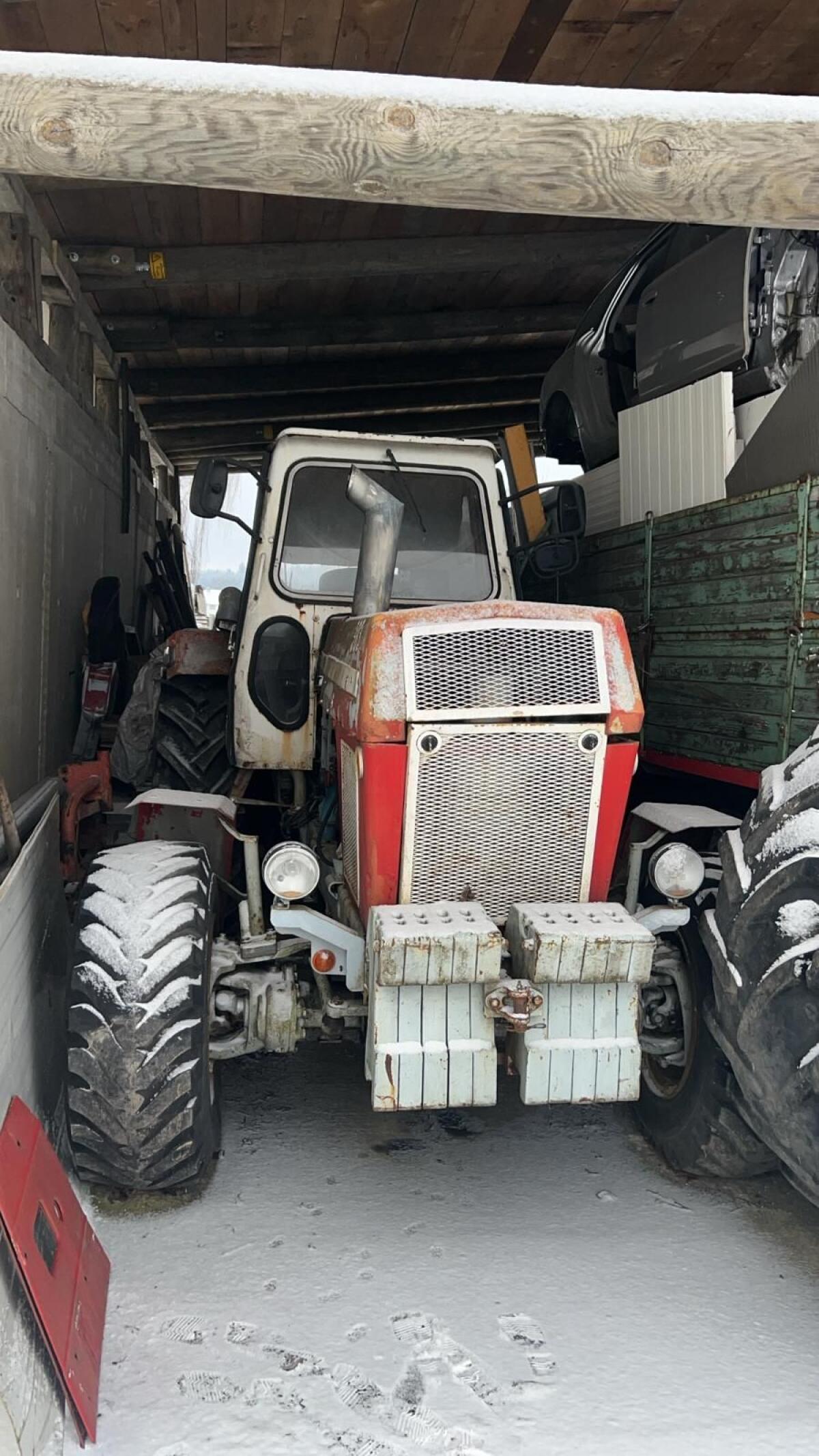 Verkaufe ZT Traktor 303 A 3