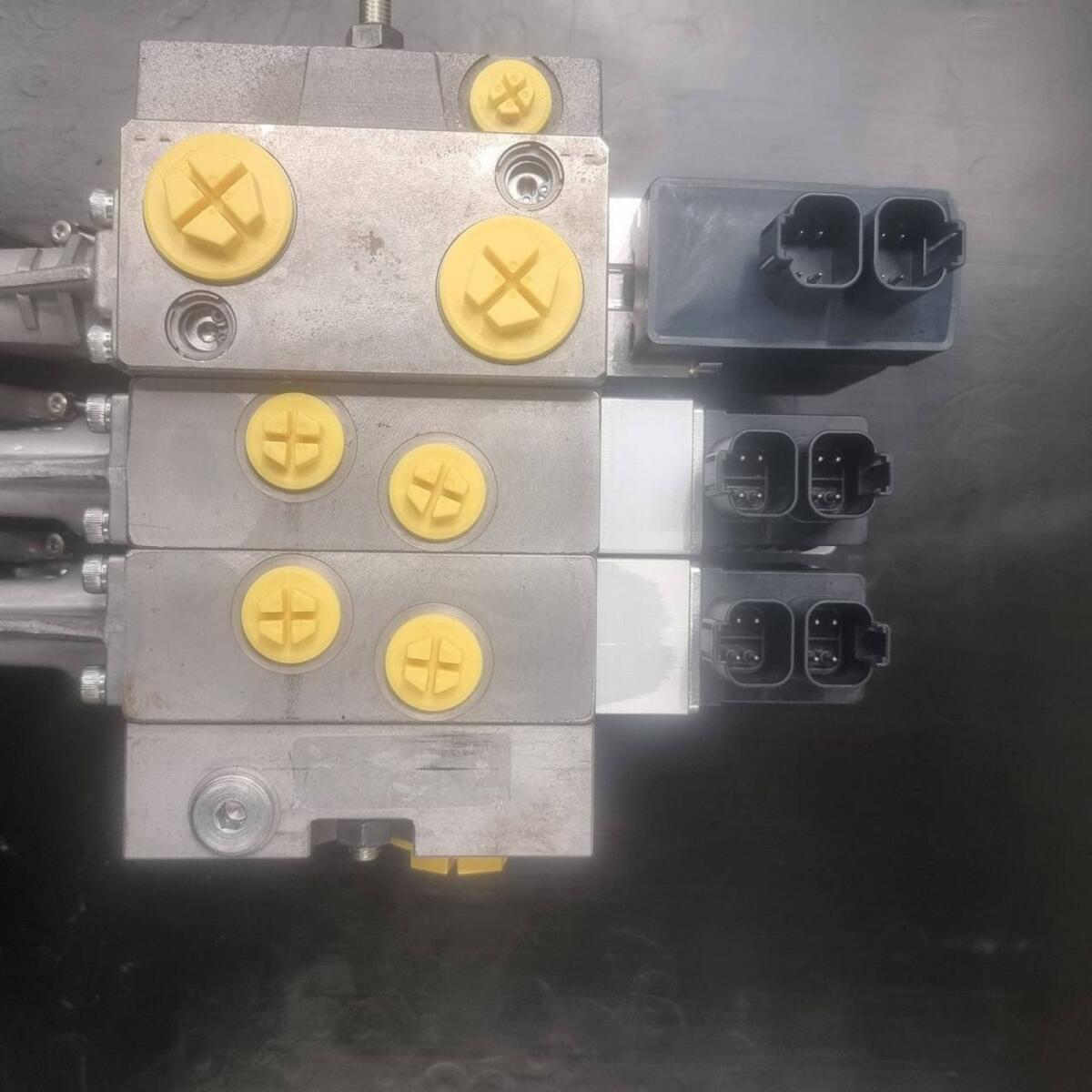 Danfoss PVG 48/16 NEU 2