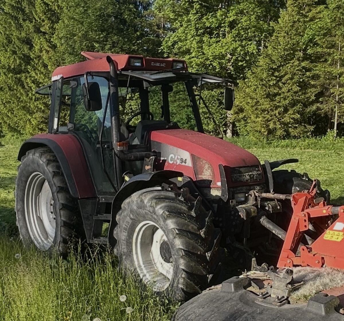 Case CS 94 2