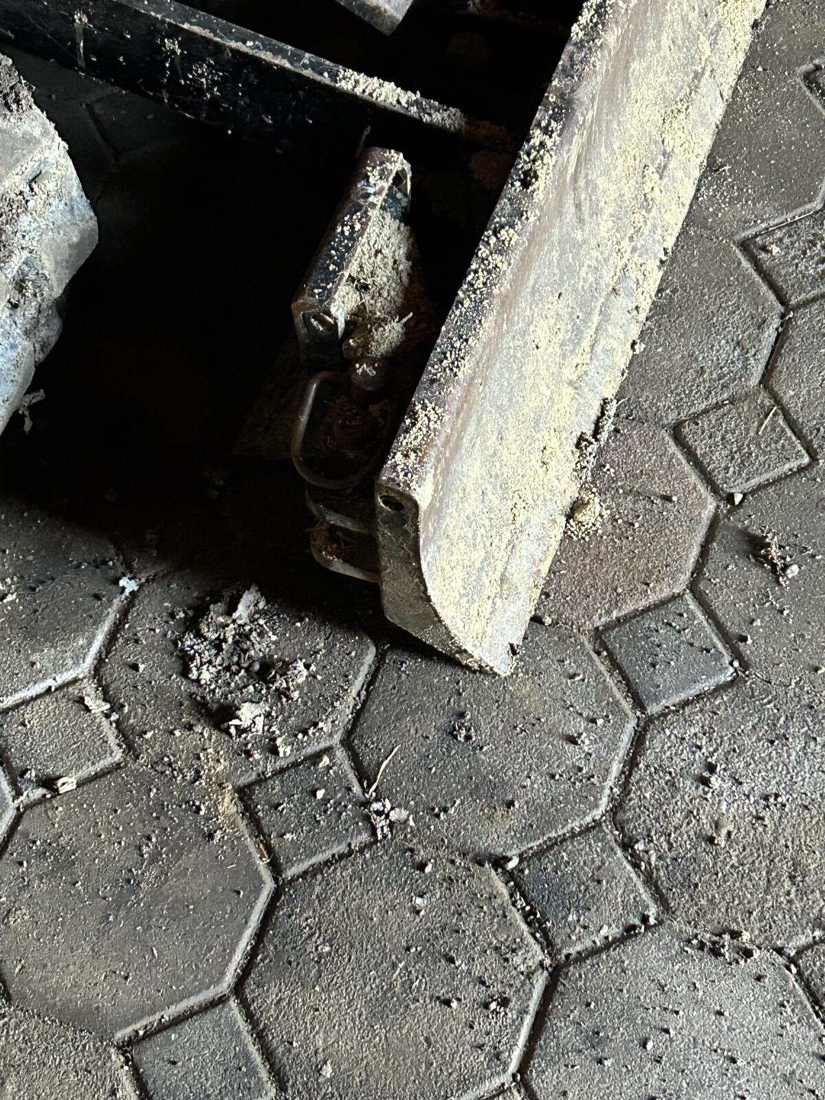 Verkaufe Minibagger Nante NT18D mit Anhänger 3