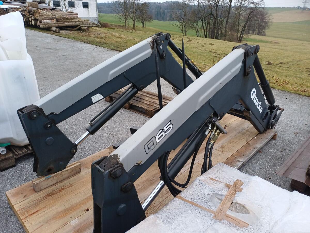 Quicke Q65 2