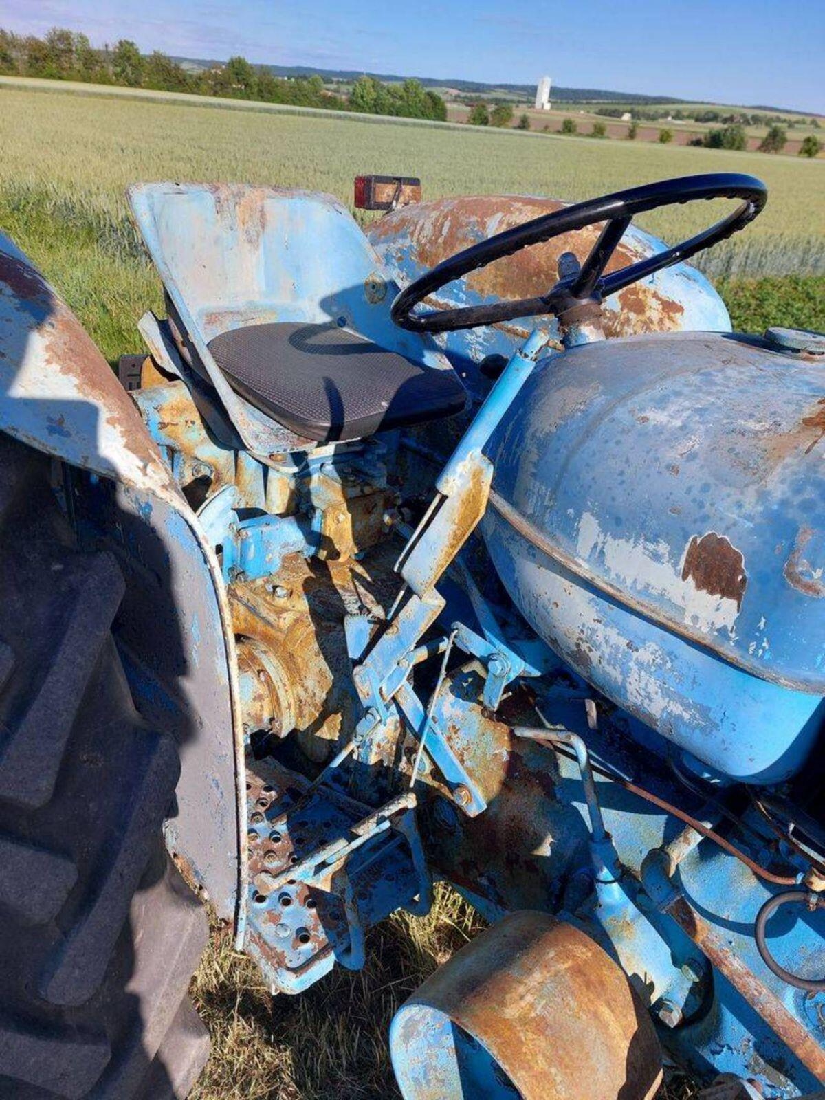 Fordson Major Diesel 2