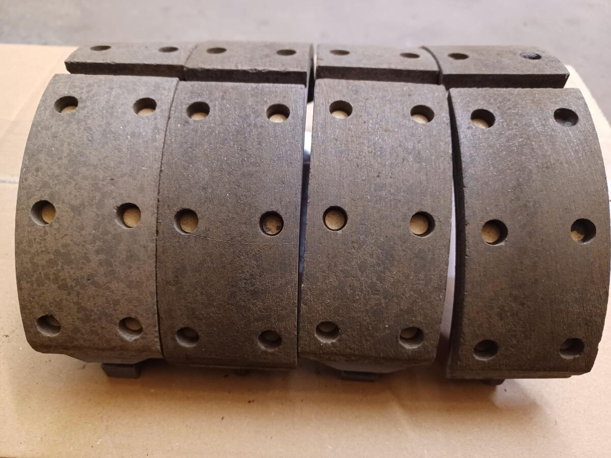 Bremsbacken Steyr 948 Allrad 3