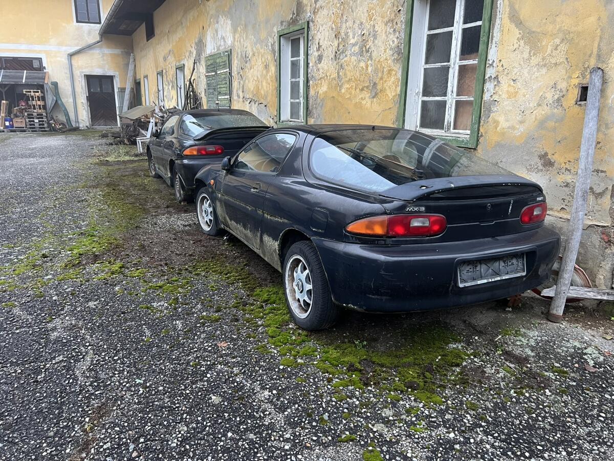 Mazda MX-3 & Renault Espace J63 2
